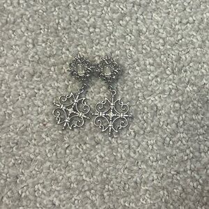 Elegant Silver Filigree Earrings